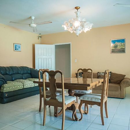 Diamond Villa Guest House Montego Bay Luaran gambar