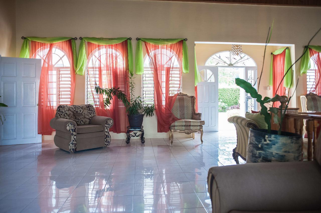 Diamond Villa Guest House Montego Bay Luaran gambar