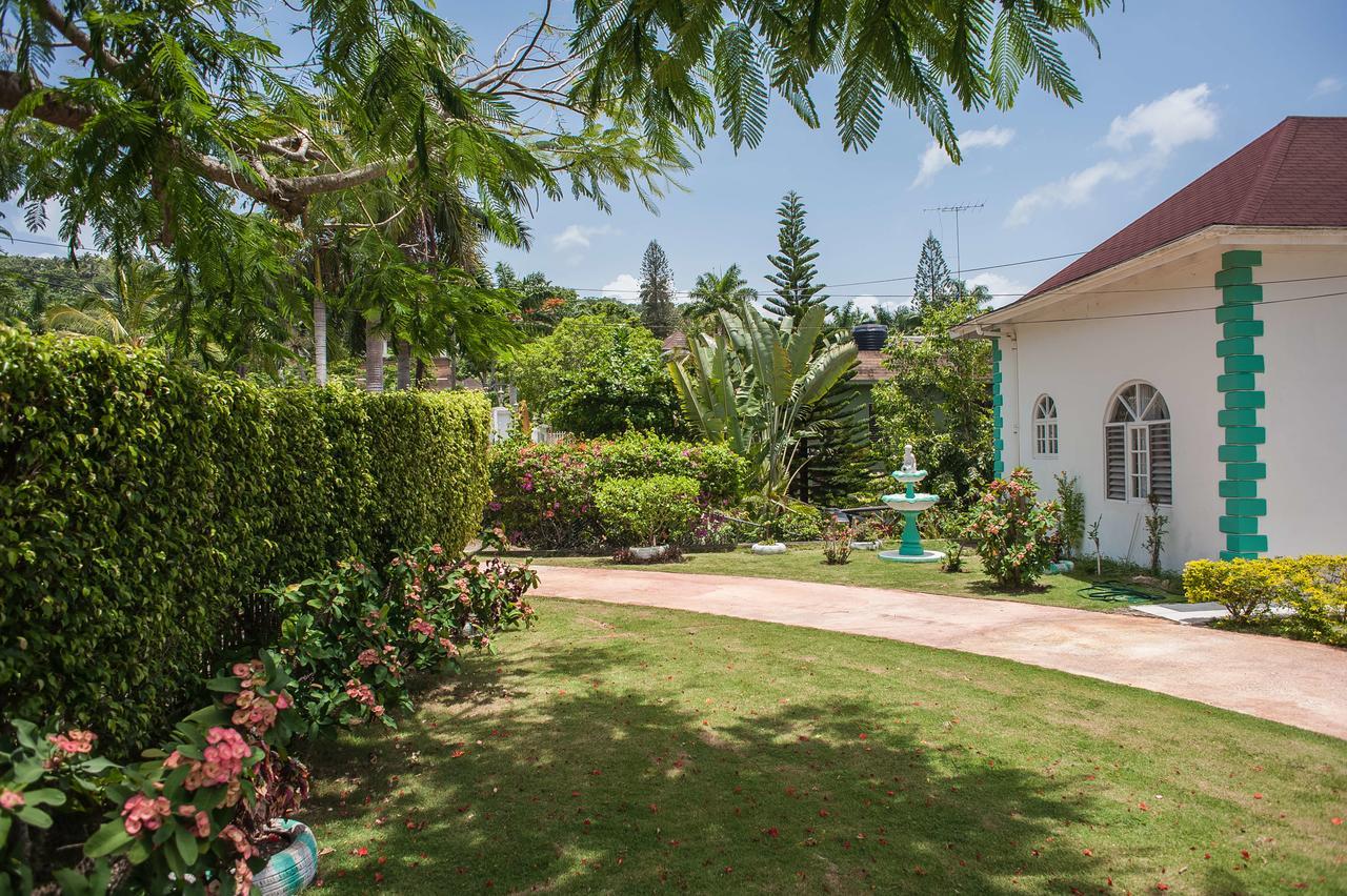 Diamond Villa Guest House Montego Bay Luaran gambar