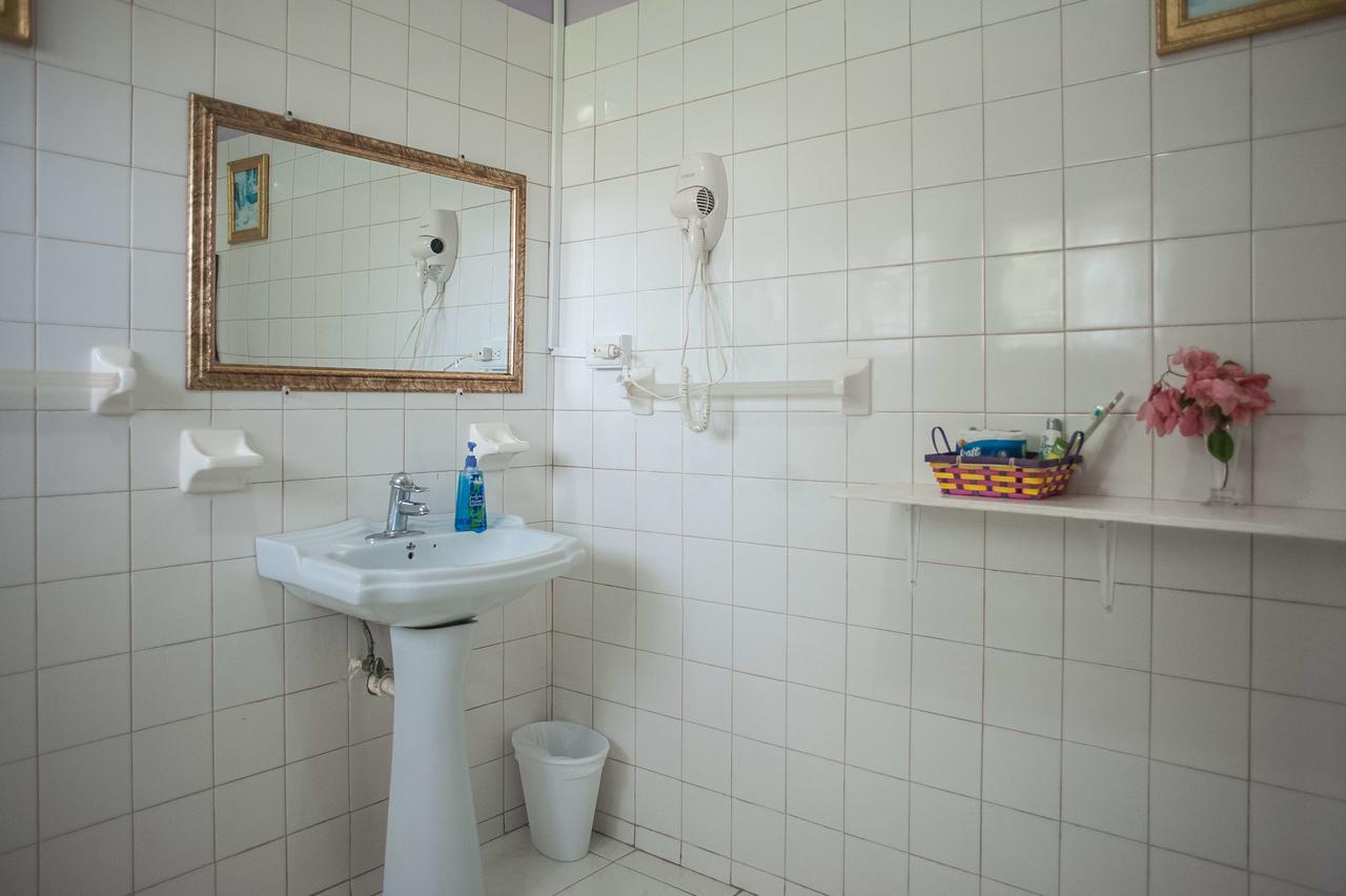 Diamond Villa Guest House Montego Bay Luaran gambar
