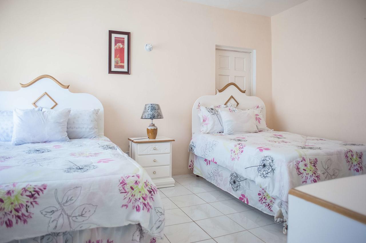 Diamond Villa Guest House Montego Bay Luaran gambar